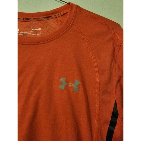 UNDER ARMOUR RUNNING SHIRT MEN SIZE MEDIUM LONG SLEEVE MELON  COLORED - Picture 2 of 8